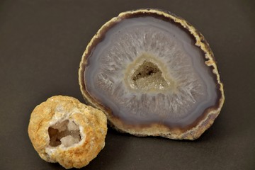 agat, półszlachetny minerał