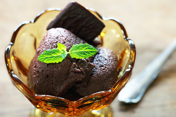 Mousse au chocolat, close up