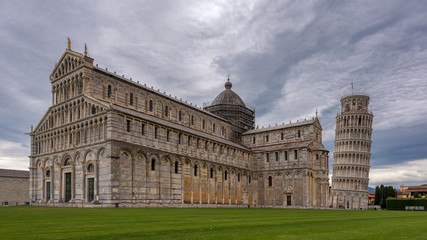 Fototapeta premium Pisa - Piazza dei Miracoli