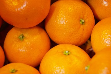 Macro of bowl of clementines/mandarins