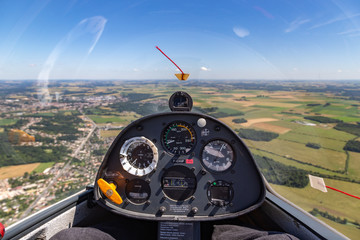 Cockpit planeur en vol