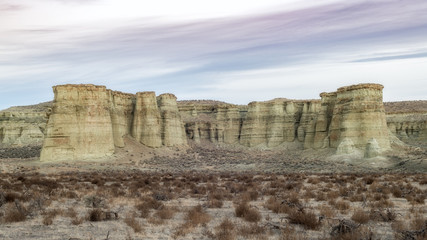 Fototapeta na wymiar Western desert pillars on the Oregon nature