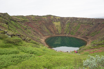 Kerið – Kratersee im Süd-Westen Islands © tina7si