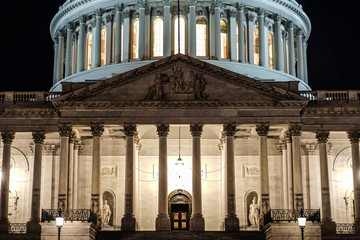 アメリカ合衆国議会議事堂（United States Capitol）