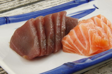 Sashimi thon et saumon