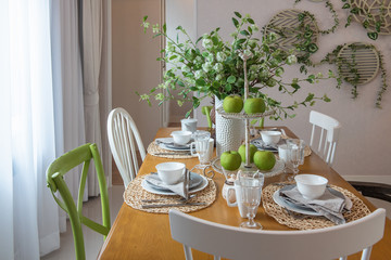 modern table set