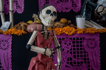 catrina mexicana folklore huesos tradiciones halloween maquillaje puebla día de los muertos ofrenda por los muertos