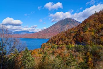日光男体山と中禅寺湖07