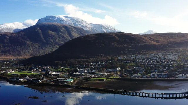 Drifting aerial view of Fort William