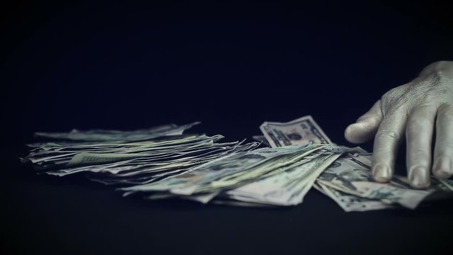 manipulations with a pack of money