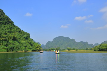 Fototapeta na wymiar Trang Anin NInh BInh,Vietnam. world heritage site
