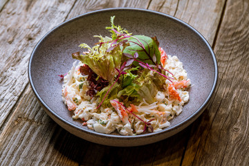 salad with crab meat