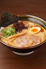 豚骨ラーメン
