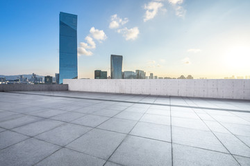 Fototapeta premium city skyline with empty square