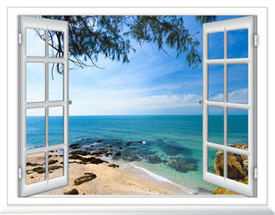 Ocean view window open - obrazy, fototapety, plakaty