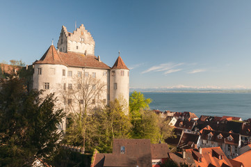 Blick über Burg Meersburg auf den Bodensee, Deutschland
