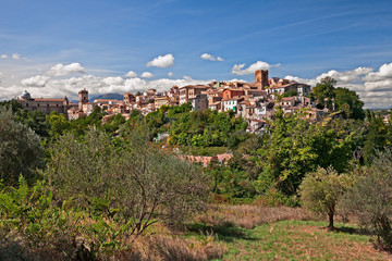 Fototapeta na wymiar Lanciano, Chieti, Abruzzo, Italy: landscape of the ancient town and the countryside
