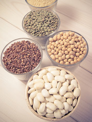 Food products containing protein of vegetable origin.