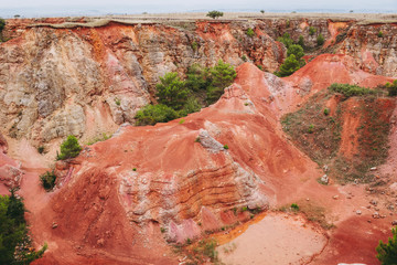Bauxite cave in Spinazzola