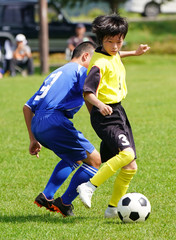 サッカー　フットボール © makieni