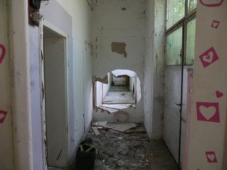 Fototapeta na wymiar Enter Into Abandon Demolished House