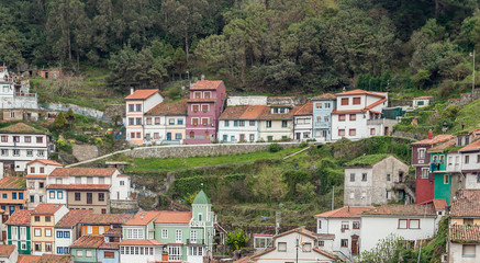 Fototapeta na wymiar Cangas de Onis village in Asturias