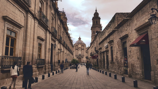Morelia alley leading to cathedral