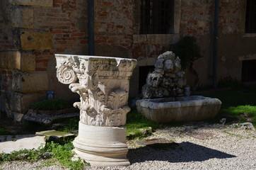 italy Vicenza old antic marble Capital architecture art sunny day