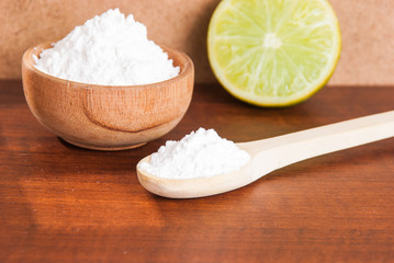 sodium bicarbonate (cleaning agent)