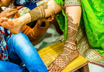 Mehndi art of an Indian Bride, tattooed with natural and local dye, Mehndi or Henna. during a Hindu...