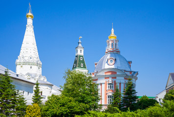The ancient religious architecture of the Golden Ring area