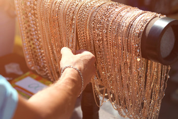 selling jewelry on the market