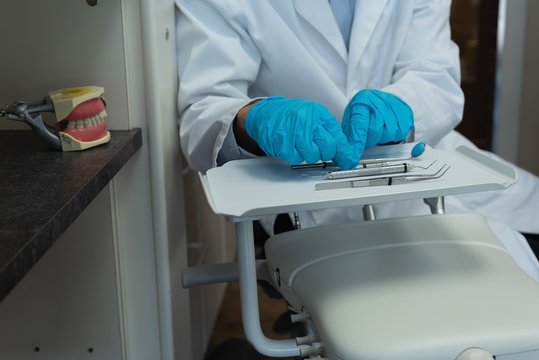 Dentist tools on tray in clinic