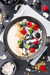 Yogurt bowl with fresh berries