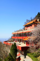 Obraz premium traditional Chinese style temple architecture landscape, Panshan Mountain scenic spot, china