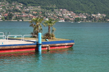 Spiaggetta sul lago