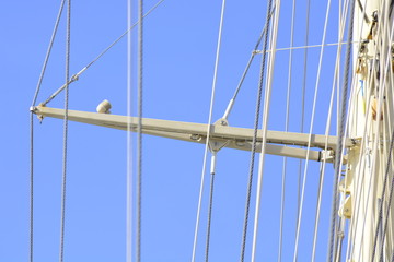 Segelschiff im Yachthafen C&ocirc;te d&rsquo;Azur