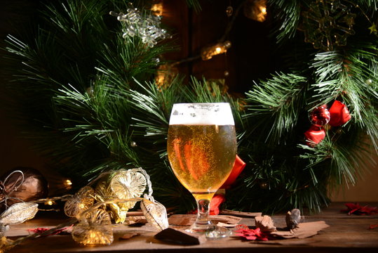 Christmas Beer Glass Bar Holiday