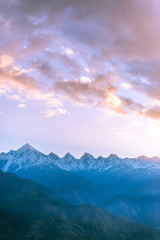 Obraz na płótnie Canvas Sunrise in Panchchuli Peak - Khaliya Top, Munsyari, Uttarakhand, India