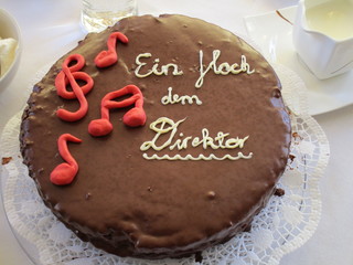 Ein Hoch dem Direktor