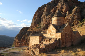 Fototapeta na wymiar Armenian Church Noravank in the mountains