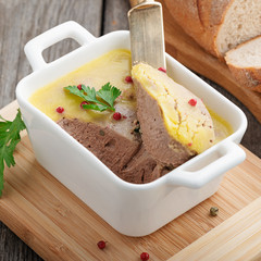 Chicken liver pate with fresh bread