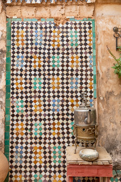 Mosaic pattern on a wall