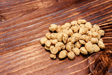 Soya bean in dried pieces