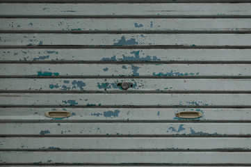 古いシャッター