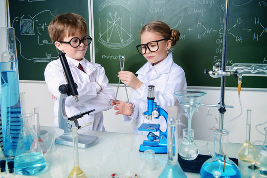 two children scientists