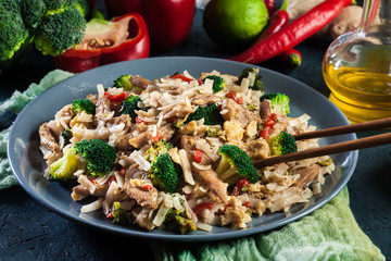 Pad Thai with chicken