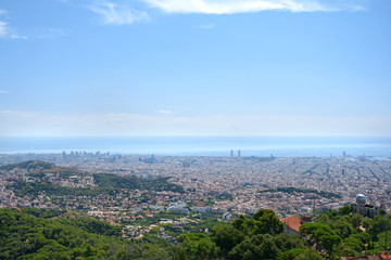 Obraz premium View on beautiful city from highest point