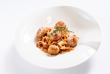 meatballs with pasta