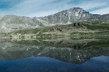 lake in mountains